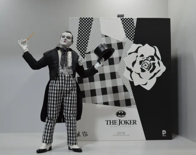 Hot Toys The Joker (Mime Version) - DX14 - Batman: 1/6th scale