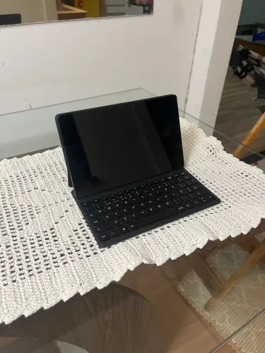 Tablet VAIO TL10 seminovo 128gb, 8GB DE RAM e tela com riscos leves