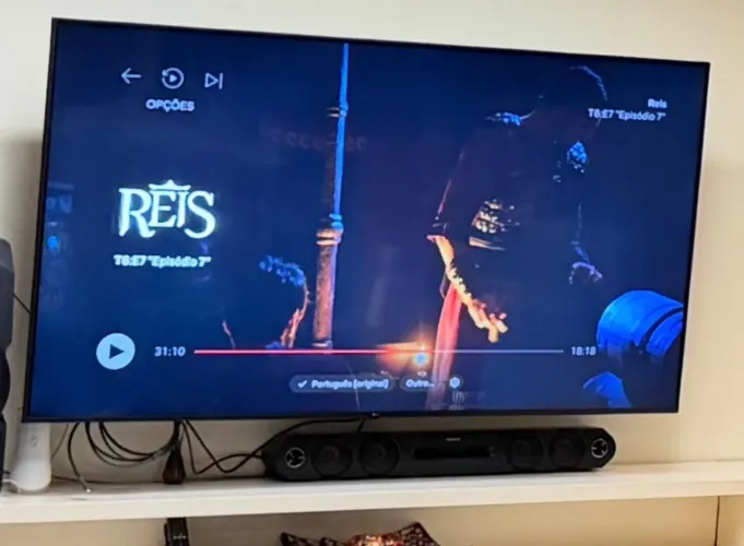 TV 75 Polegadas LG 4K, em perfeito estado.