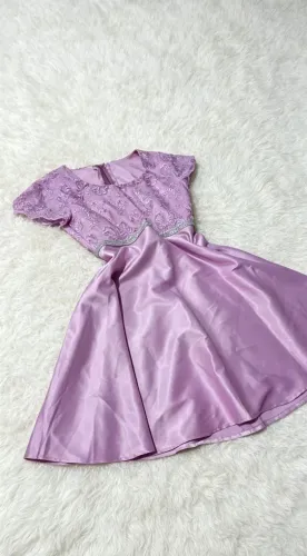 Vestido de festa Lilás P