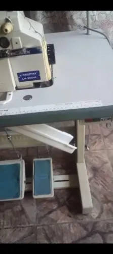 Vendo máquina de costura 