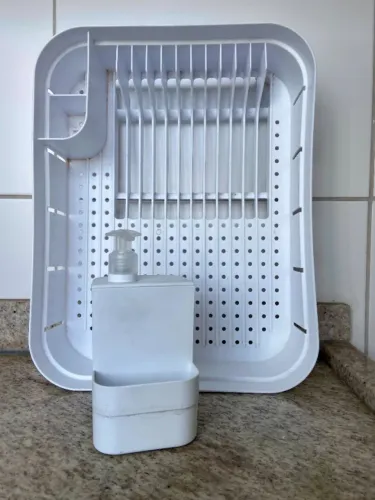 Kit Organização de Pia "Ou": Escorredor de Louça e Dispenser | cor: Branco