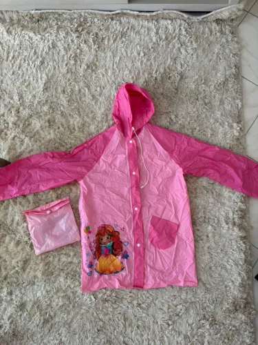 capa de chuva infantil rosa