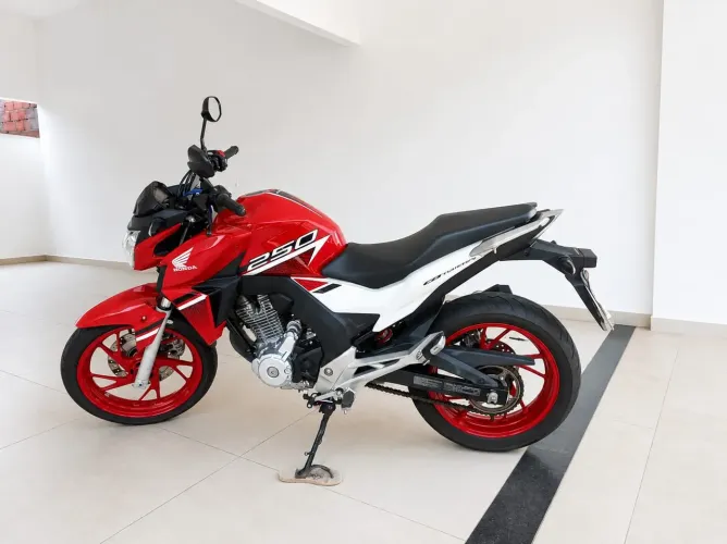 Cb Twister ABS 2022