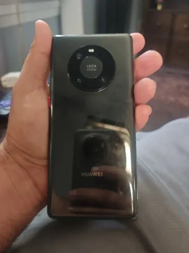 Huawei mate 40 pro, tela trincada 