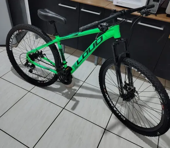 Bicicleta Loud MTB alumínio aro 29 quadro 17. Promoção bike RS 680