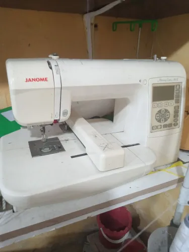 Máquina de bordado