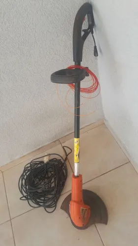 Aparador de grama Tramontina AP800