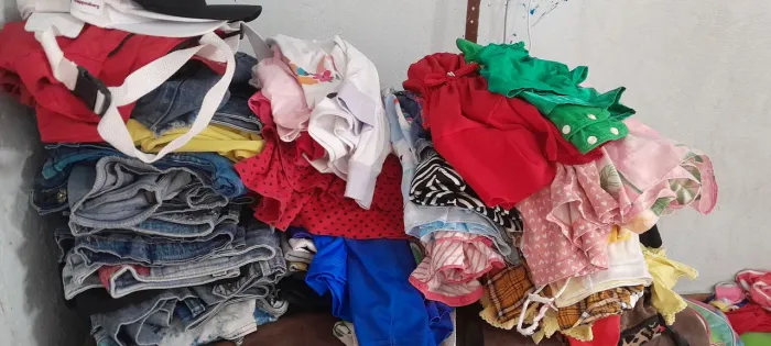 Lote de roupas 80