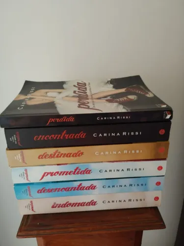 Coleção Carina Rissi "Perdida"