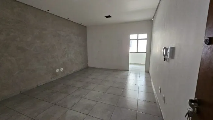 Sala em Vila Marieta - São Paulo, SP