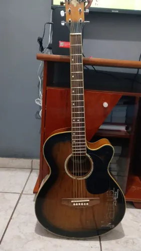 Vendo violão usado