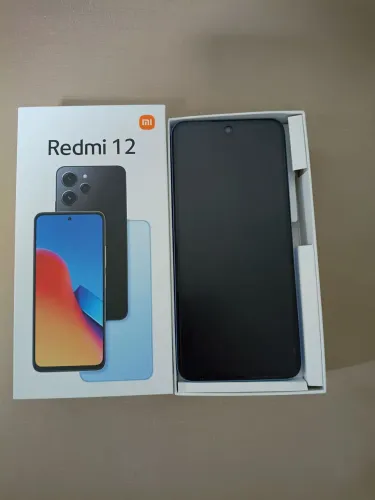 VENDO XIAOMI REDMI 12 SKY BLUE 256 GB - R$ 550,00