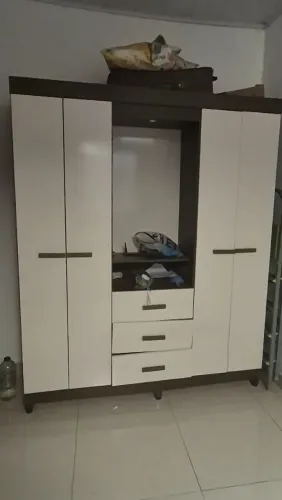 VENDO GUARDA ROUPA SOLTEIRO 