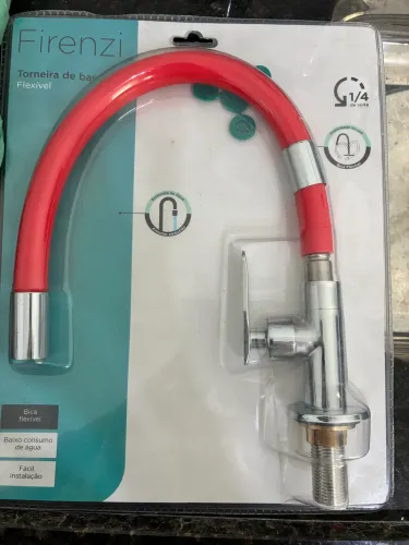 Vendo torneira de bica flexível 1/4 NOVA Firenze