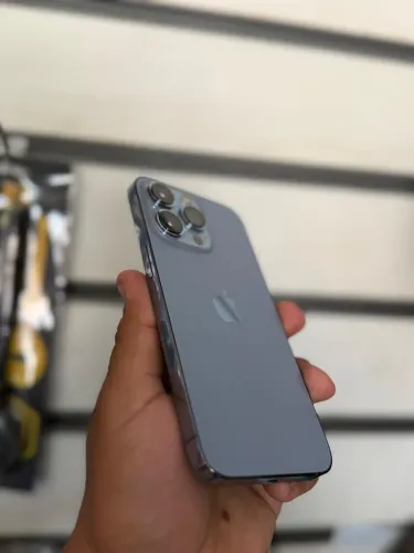 Iphone 13 pro sem detalhe