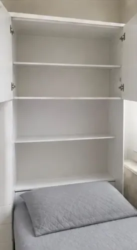 Cama + Roupeiro