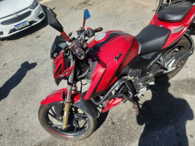 Apache RTR 200