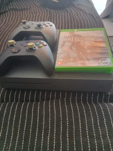 Xbox One S Edição Battlefield - Com Defeito