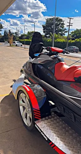 Caretinha jet ski aro 22