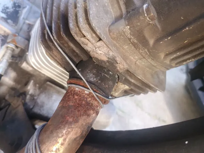 MOTO para retirada de peças ou conserto ( LER A DESCRIÇÃO)