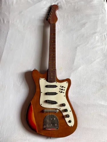 Guitarra Tonante GCFC/2 Vintage (Aceito negociação razoável)