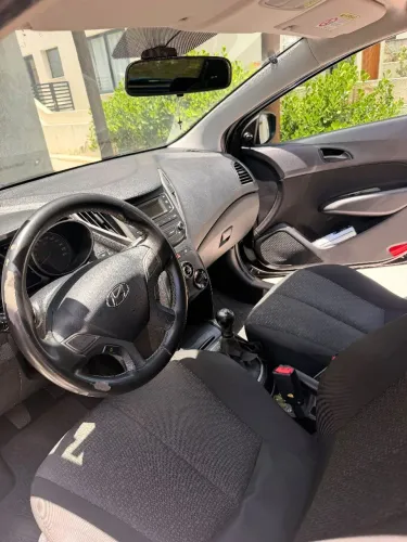 Hyundai HB20 Unique 1.0 Flex 12V Mec. 2019