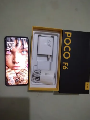 POCO F6