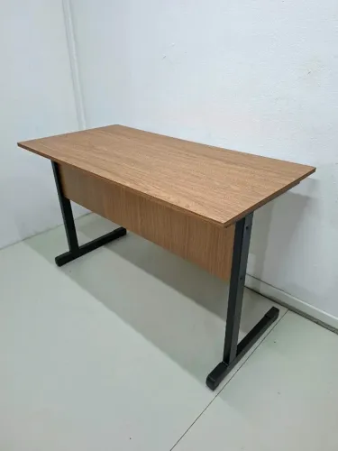 Escrivaninha MDF 18mm