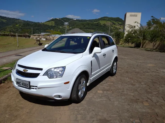 Chevrolet Captiva Sport FWD 2.4 16V 171/185cv 2014