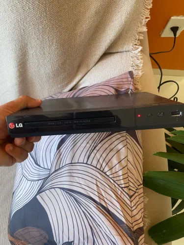 DVD player LG funcionando