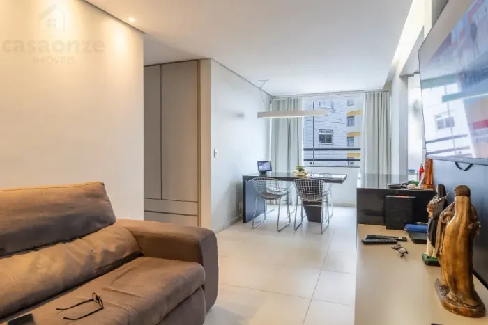 Apartamento à Venda - Grajaú, 2 Quartos, 55 m2