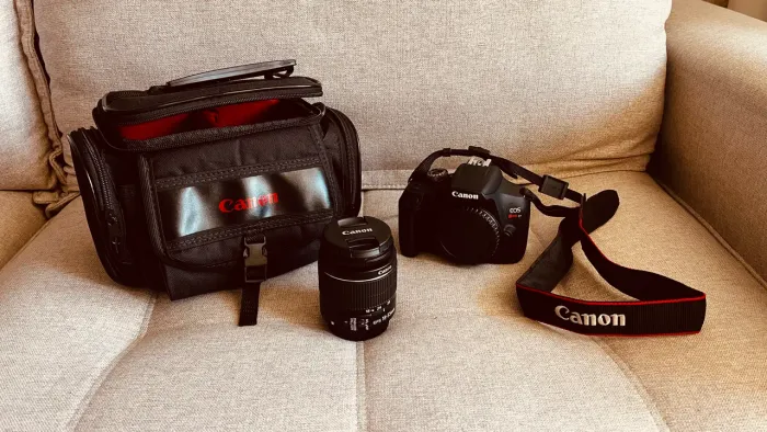 Câmera Canon T7