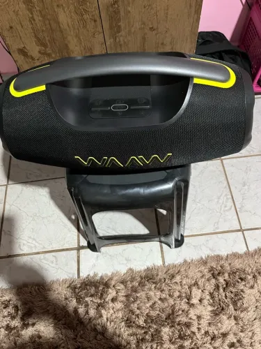 Bombox