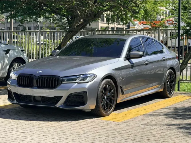 BMW 530E M Sport 2.0 Turbo Híbrido Aut. 2022