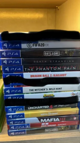 JOGOS PS4 ? À VENDA
