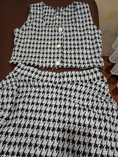 Conjunto feminino saia e corpete