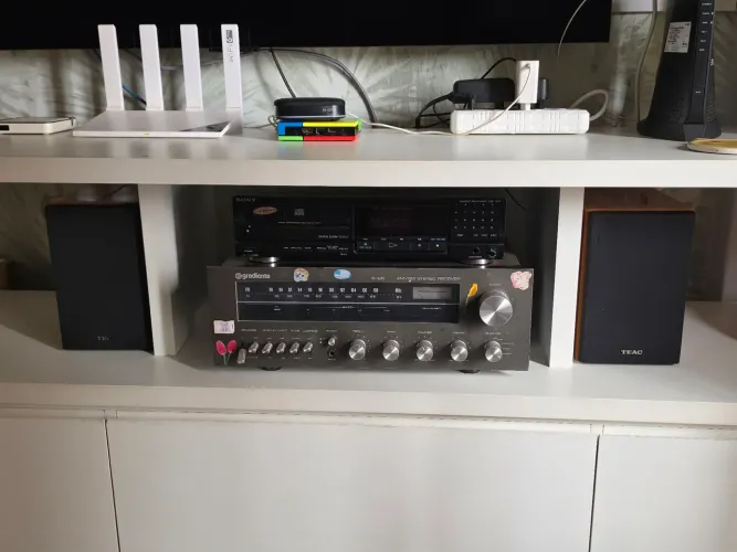 CD Player Sony CDP-M77 e  Receiver Gradiente S-125