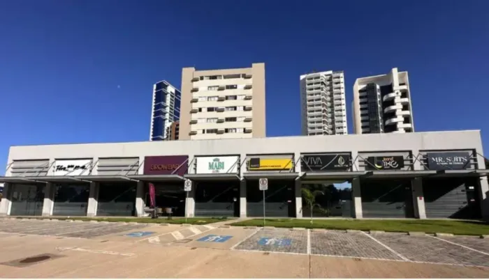 PONTO COMERCIAL / LOJA / BOX / ESCRITÓRIO / CONSULTÓRIO / REGIÃO PRAÇA POPULAR, C/ MEZANIN