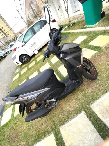 Vendo moto Yamaha Neo