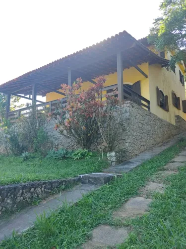 PONTA GROSSA - Oportunidade! Casa com 4 Quartos - Maricá-RJ.