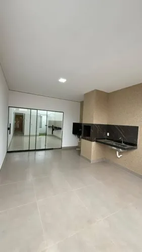 Imóvel para venda possui 70 metros quadrados com 2 quartos em Residencial Vida Nova - Anáp
