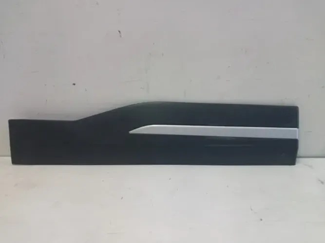 Friso Da Porta Nissan Kicks Traseira Direita 11371 Preto