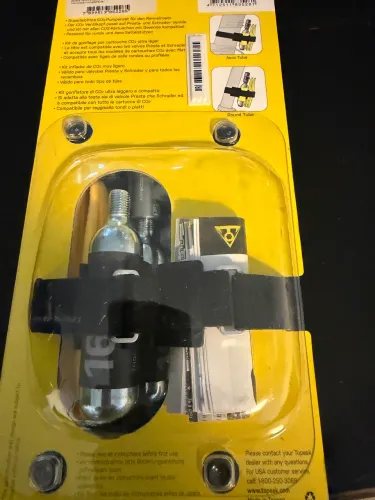 Suporte + Tubo CO2 + Espátulas Topeak Airbooster Race Pod