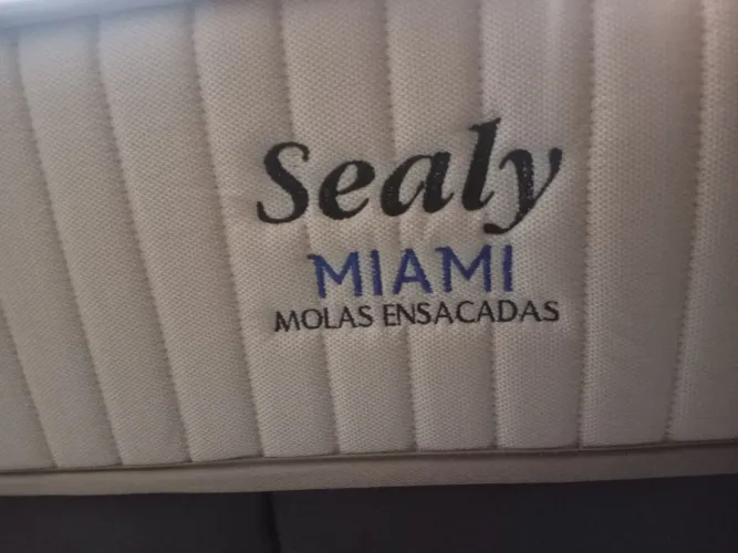 Cama Sealy MIAMI Molas ensacadas