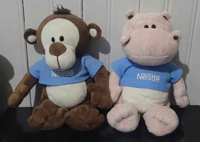 Lote 2 Bonecos em Pelucia Promocional Filhotes Nestle Hipopotamo e Macaco Galera Animal
