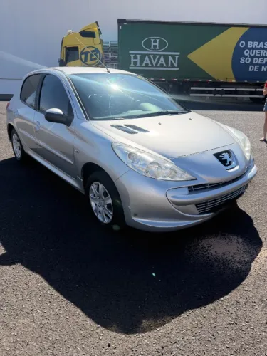 Peugeot 207 XR 1.4 Flex 8V 3P 2013