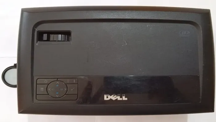 Projetor Dell 1410x, modelo XGA (1024x768) de 2700 lumens