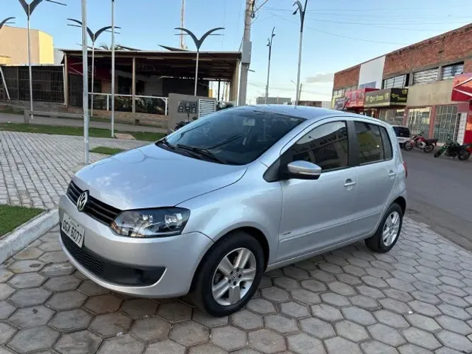 Volkswagen Fox 1.6 MI Total Flex 8V 5P 2012