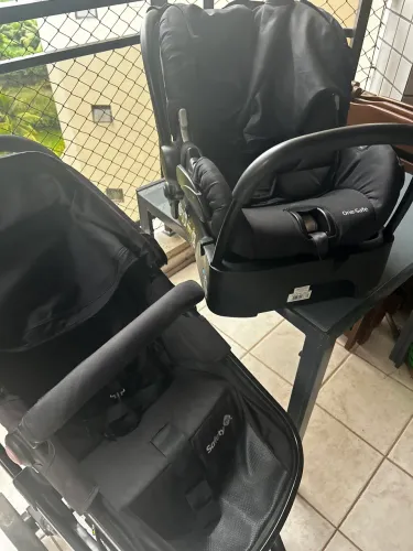 Carrinho safety + bebê conforto